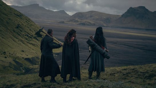 Кадр из 2 серии 1 сезона сериала «Ведьмак: Происхождение»